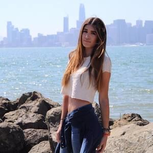 Meet your Posher, Dani